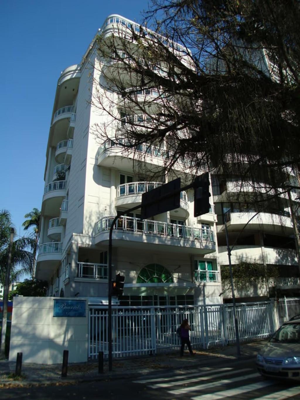 Duplex Leblon Com Garagem Vista Cristo - 2 Quartos * Rio de Janeiro